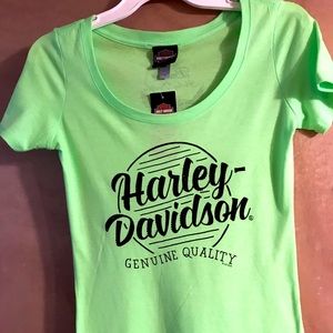 NWT SzM Women’s Harley Davidson Short Sleeve Shirt